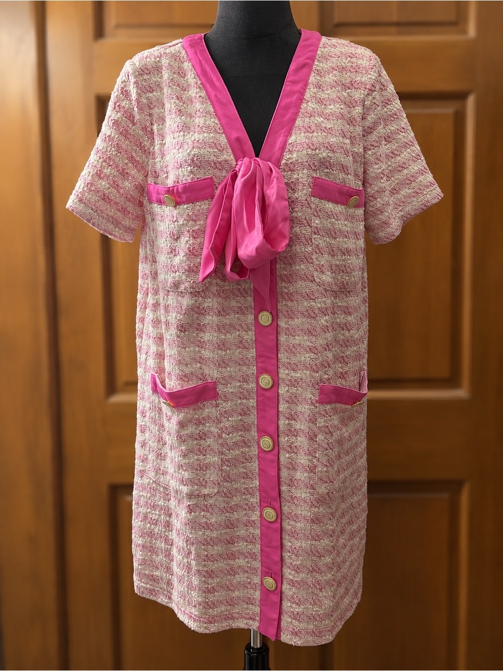 NWT Entro Pink Tweed Bow Mini Dress Gold Anchor Buttons M - Picture 2 of 10